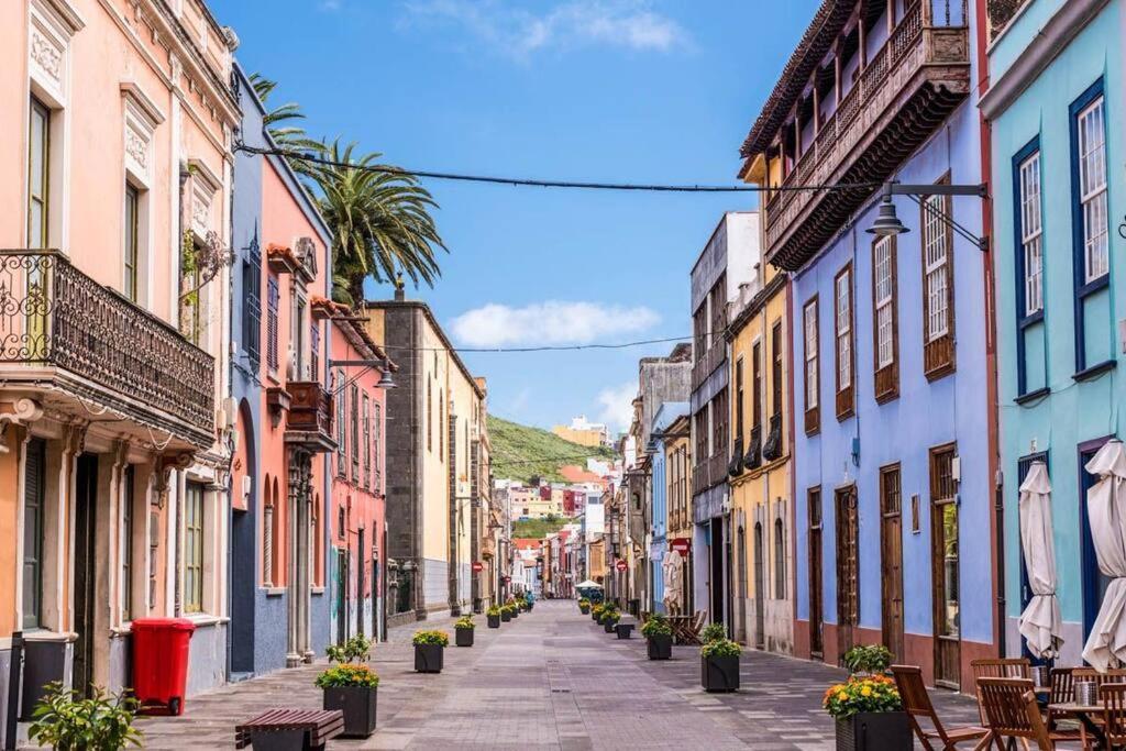 라 라구나 19 Piso Centrico, Nuevo Y Bien Equipado En La Trinidad 아파트 외부 사진